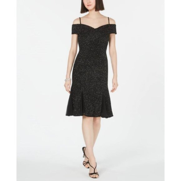 Night Way Collections Dresses & Skirts - NWT Nightway Cold Shoulder Glitter Sheath Dress Black